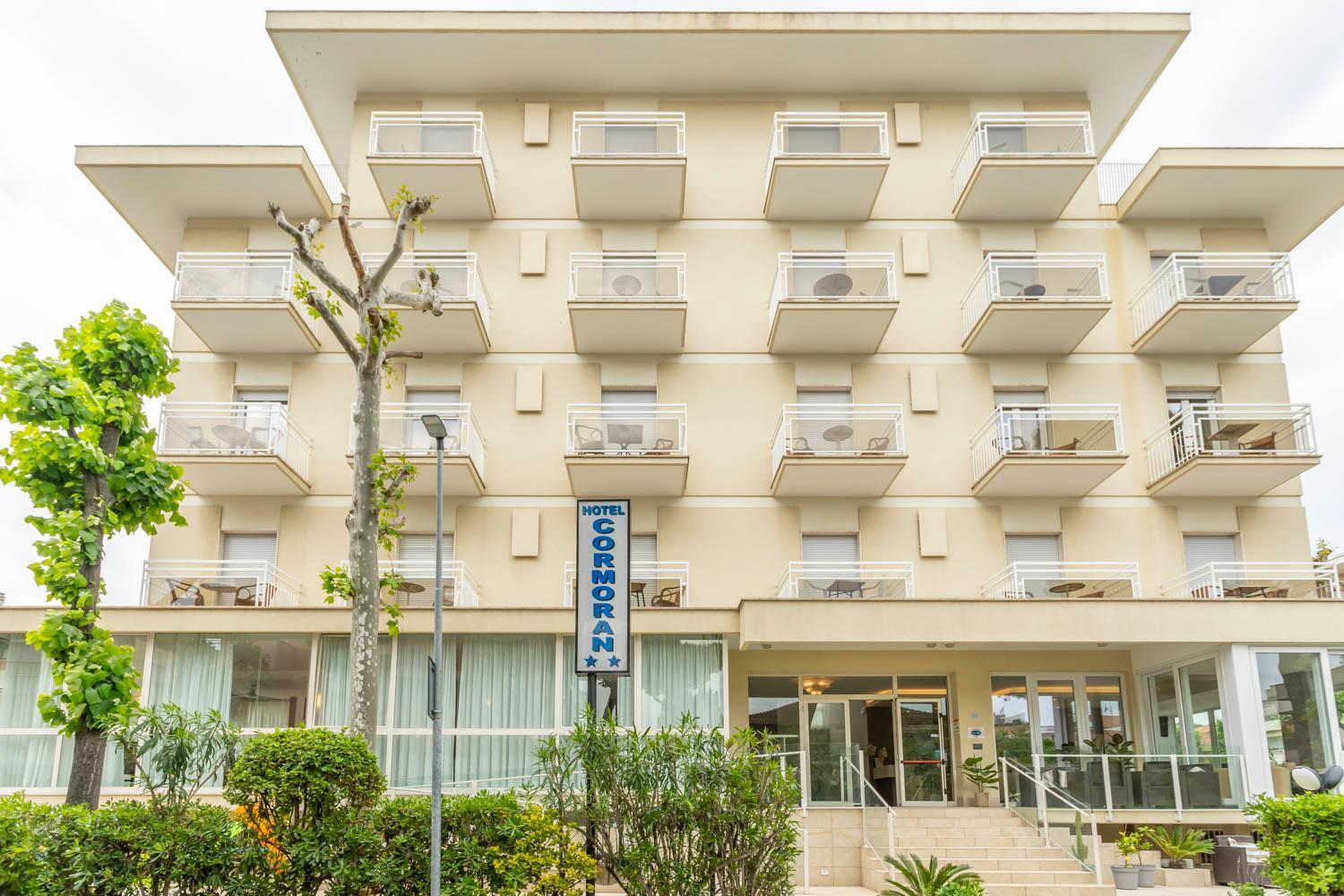 Hotel Cormoran Riccione Extérieur photo